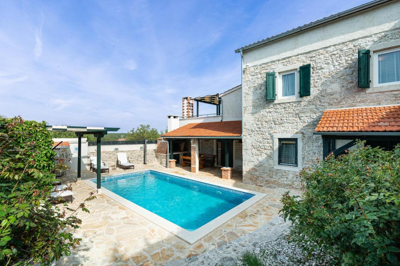 Villa Mia Sukosan Ngoại thất bức ảnh