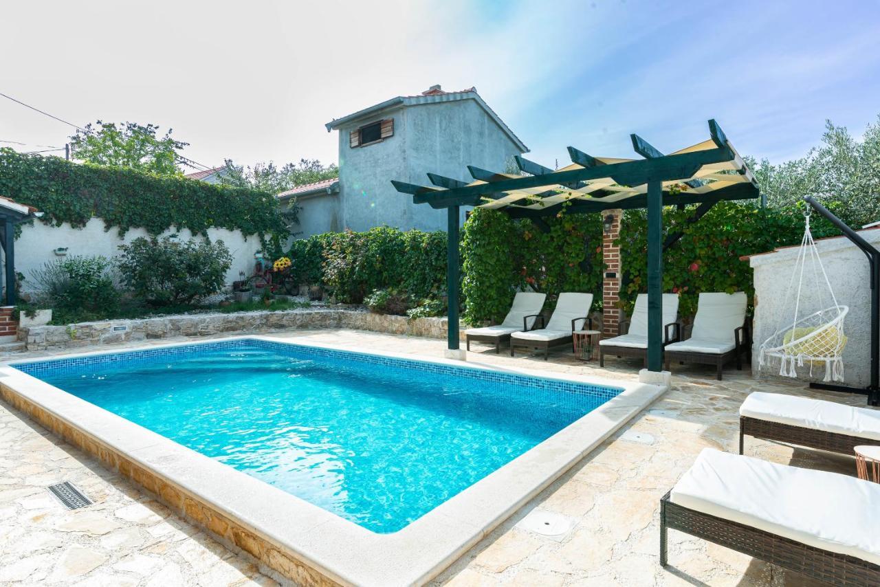 Villa Mia Sukosan Ngoại thất bức ảnh