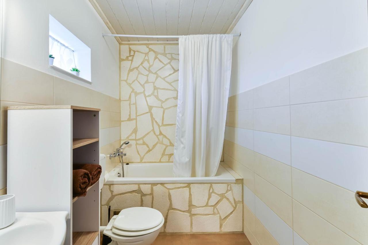 Villa Mia Sukosan Ngoại thất bức ảnh