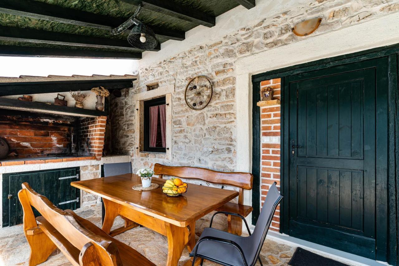 Villa Mia Sukosan Ngoại thất bức ảnh