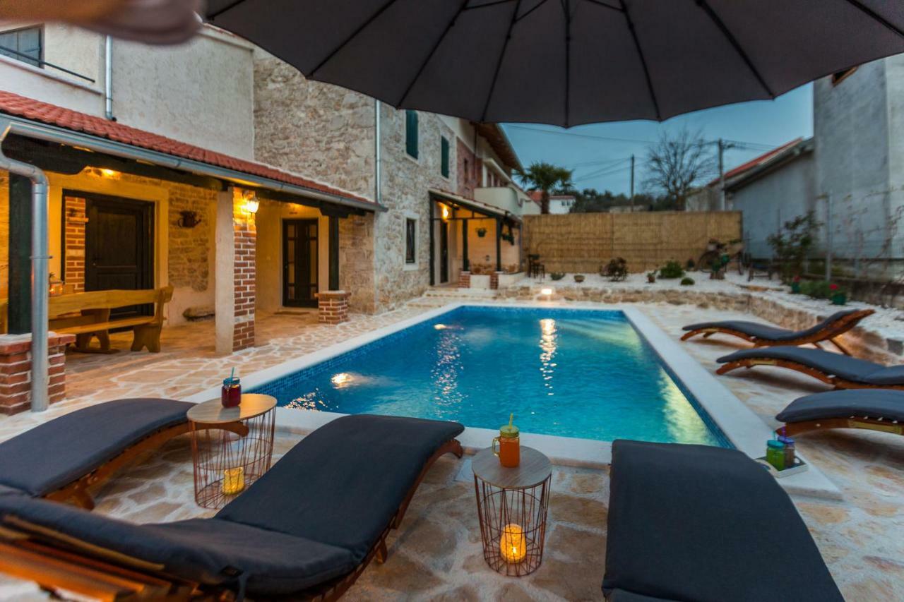 Villa Mia Sukosan Ngoại thất bức ảnh
